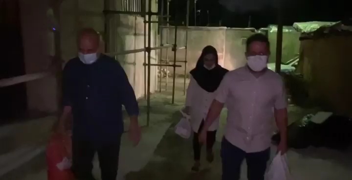 کمک رسانی قهرمانان کشتی به روستائیان اطراف شهر تهران