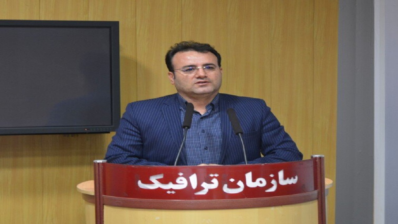 برگزاری دوره‌های باز آموزی قوانین راهنمایی و رانندگی برای رانندگان شهرداری تبریز