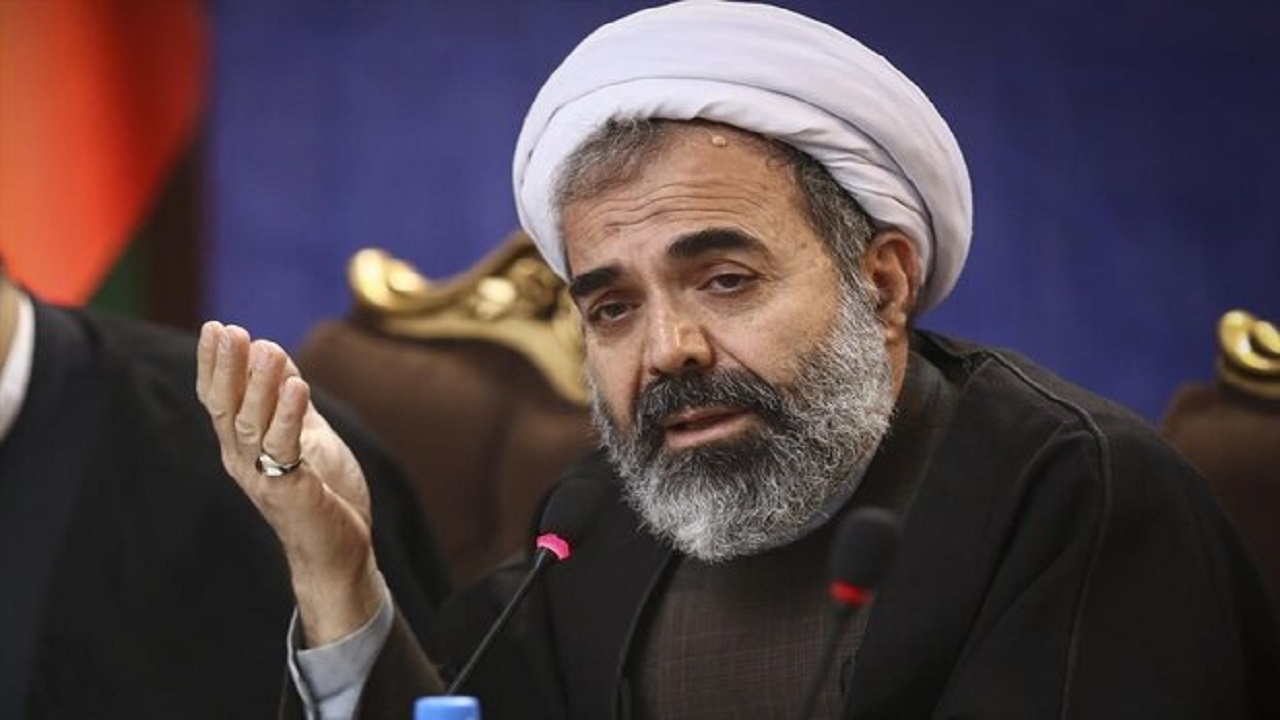 استفاده از ظرفیت اساتید برای رفع مشکلات فرهنگی در دانشگاه آزاد