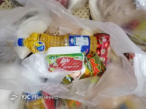 توزیع ۲۳۰۰ بسته معیشتی در بین اقشار نیازمند