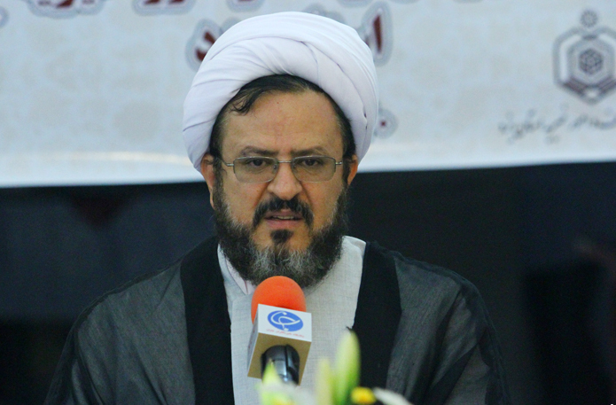 حجت الاسلام زارع زاده، مدیرکل اوقاف و امور خیریه استان یزد 