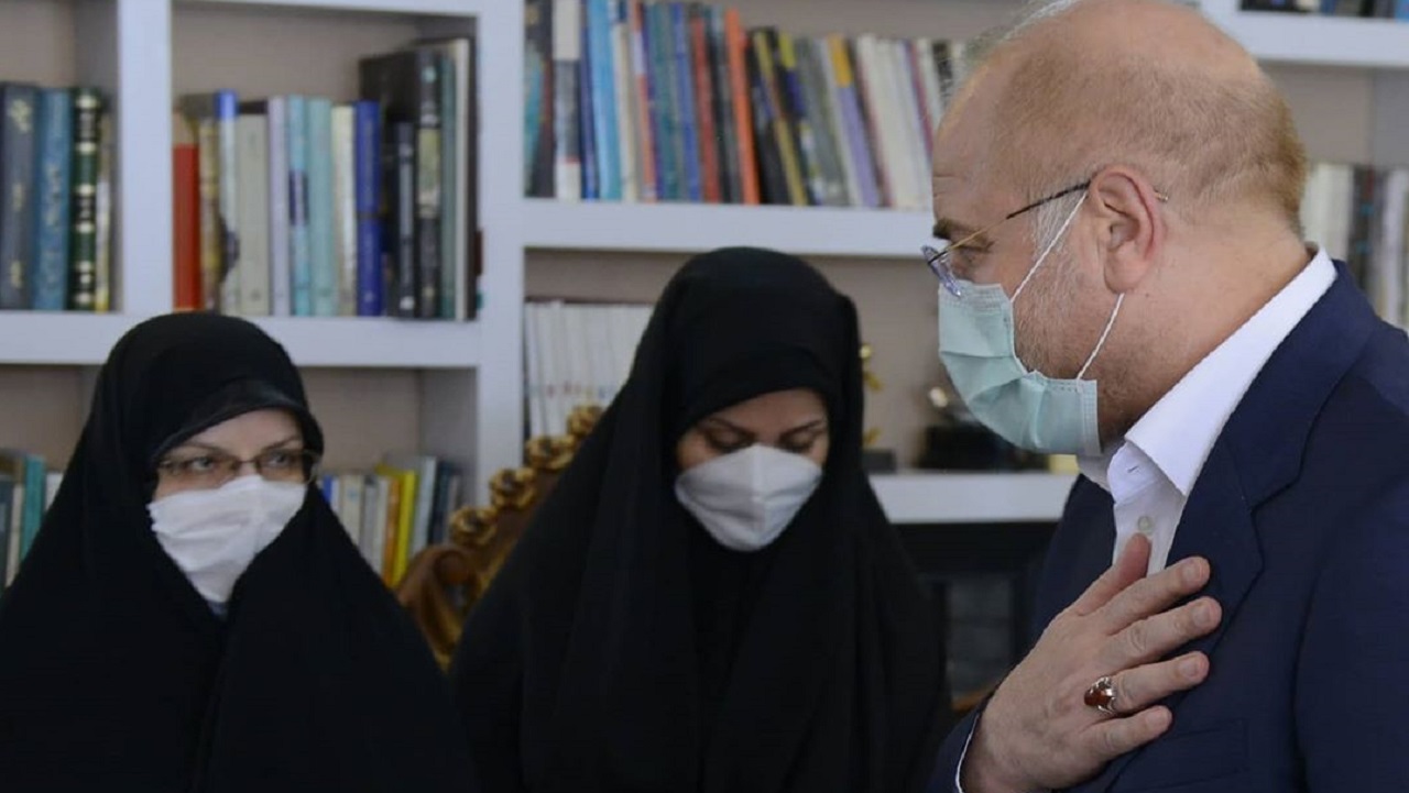 دیدار رئیس مجلس با خانواده مرحوم روح‌الله رجایی
