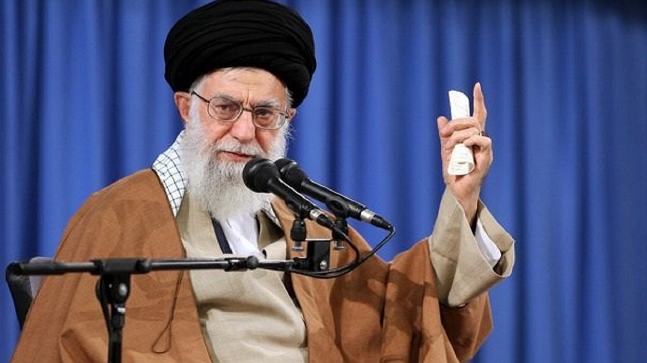 ملت آمریکا در نهایت رژیم این کشور را به زانو در خواهد آورد