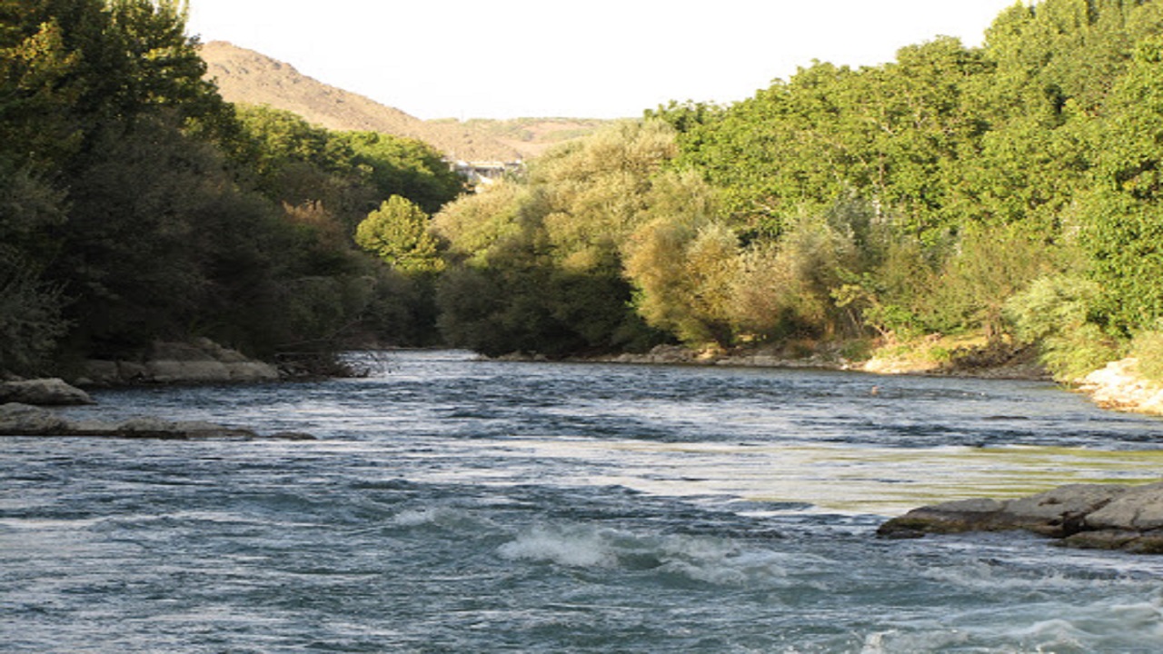 پیدا شدن جسد زن ۵۰ ساله غرق شده در زاینده‌رود