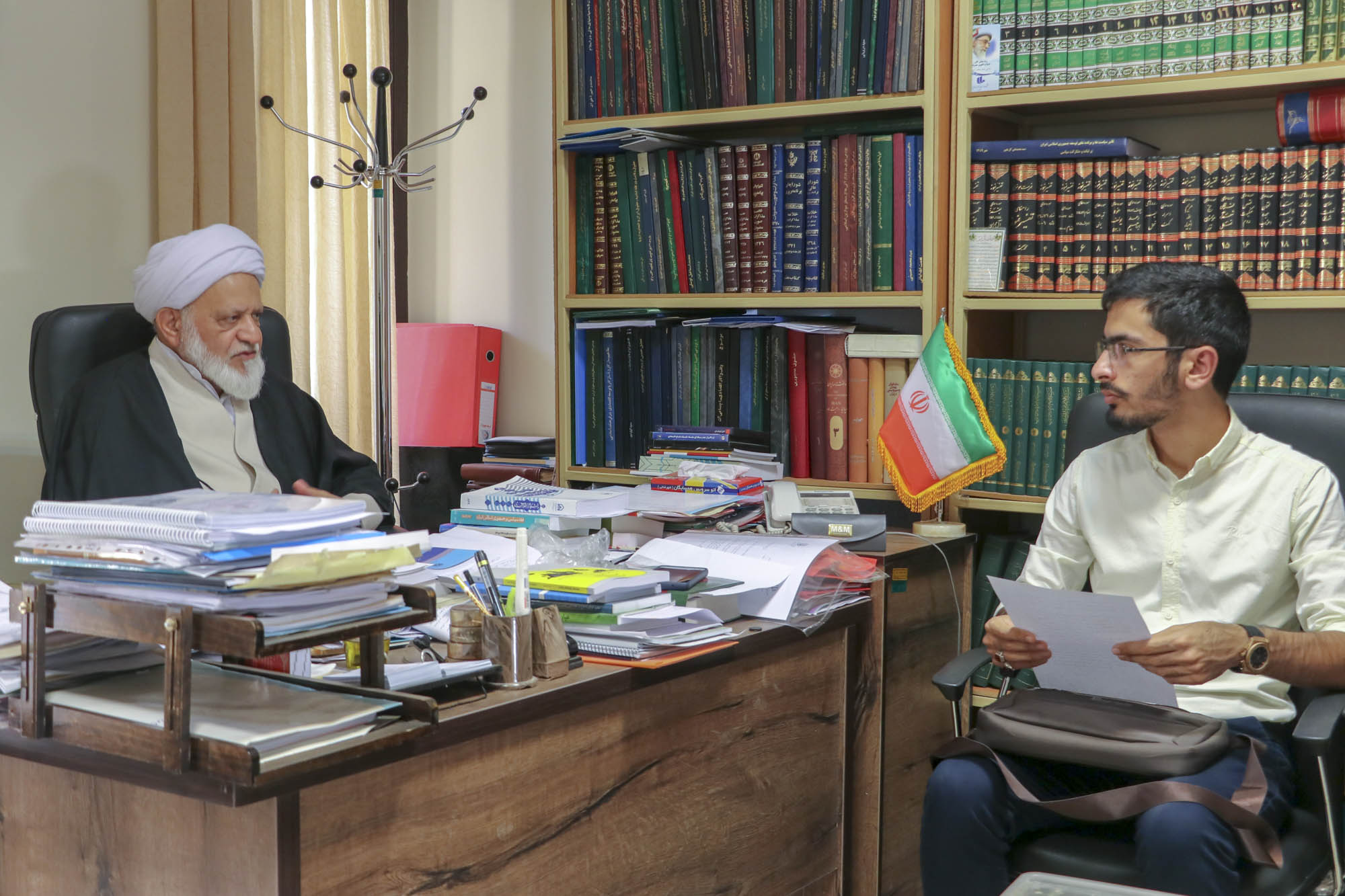 کسی که سابقه نمایندگی یا وزارت دارد رجل سیاسی نیست/ در برجام دیدیم که کوه، موش زایید/ اختلاف شورای نگهبان و مجلس در دستور کار این هفته مجمع تشخیص