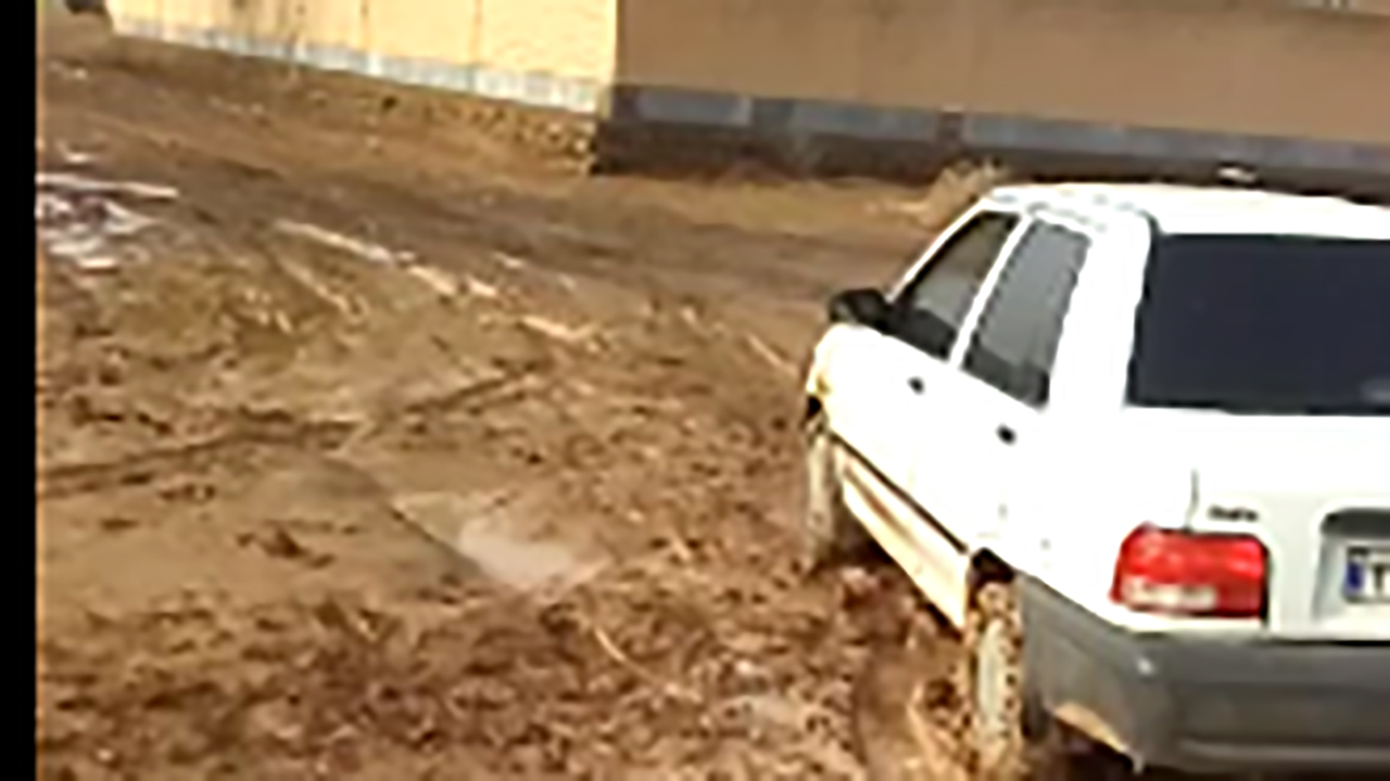 وضع نامناسب معابر در روستای چم خزام یک + فیلم