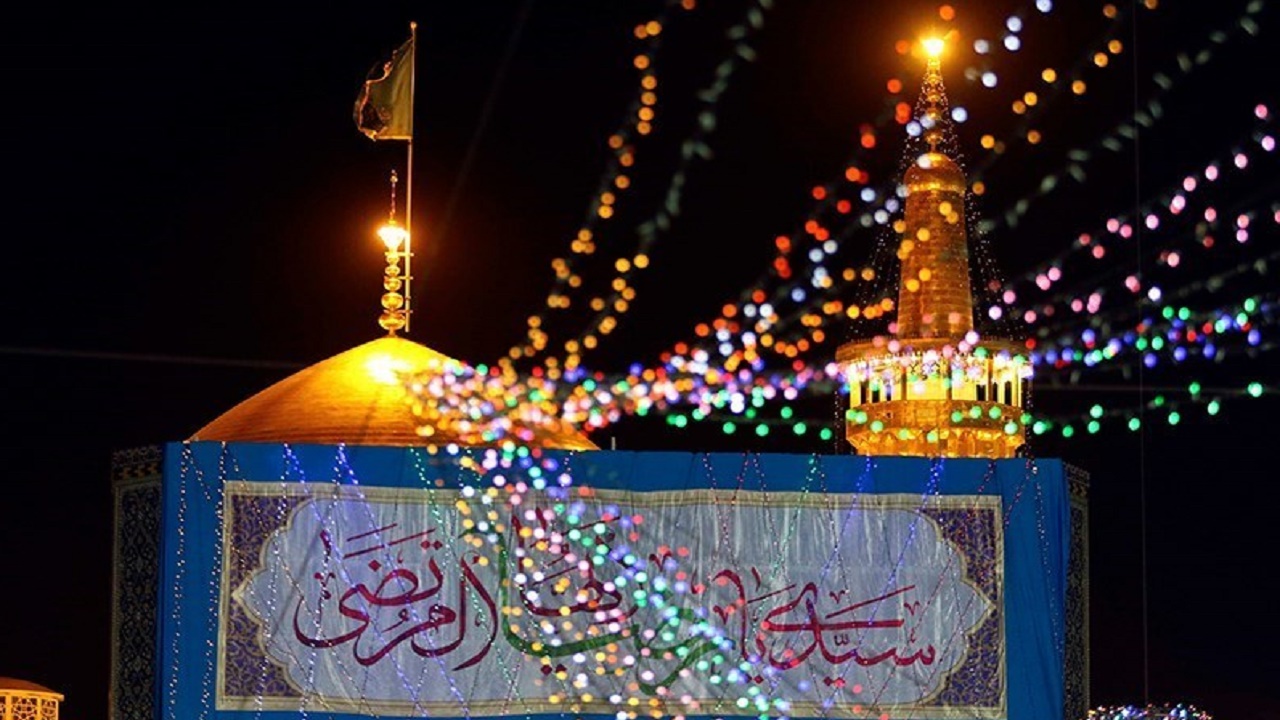 حرم رضوی غرق در شادمانی؛ نقاره‌ها عید سعید غدیر را بشارت دادند