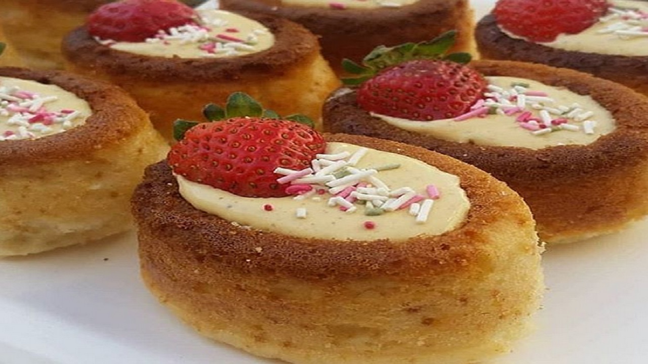 طرز تهیه کیک یک تخم مرغی