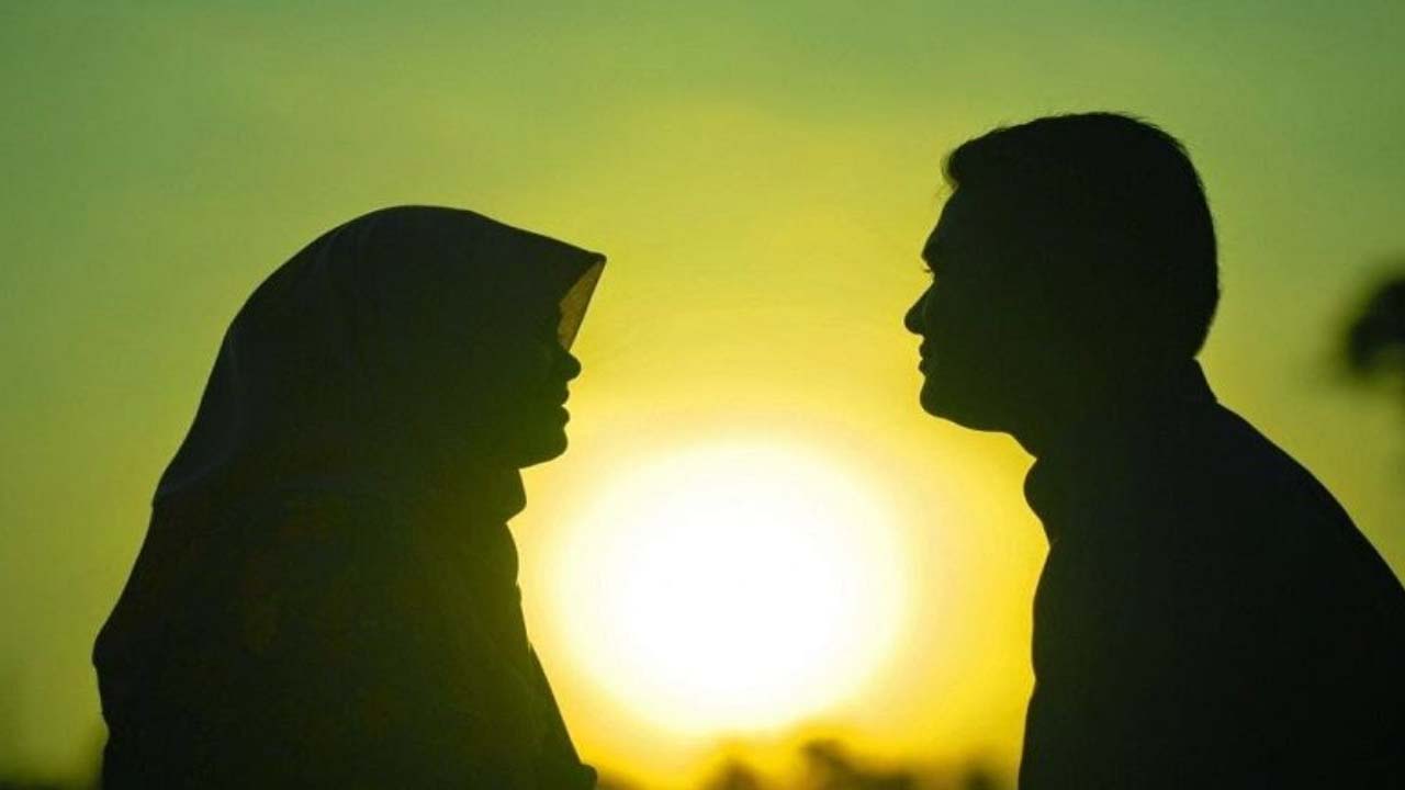 سیاست‌های زنانه که مردان را حرف شنو می‌کند
