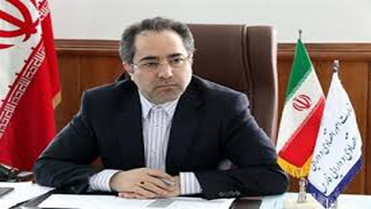 نیازمندی دولت به ارز برای وارد کردن کالاهای اساسی است