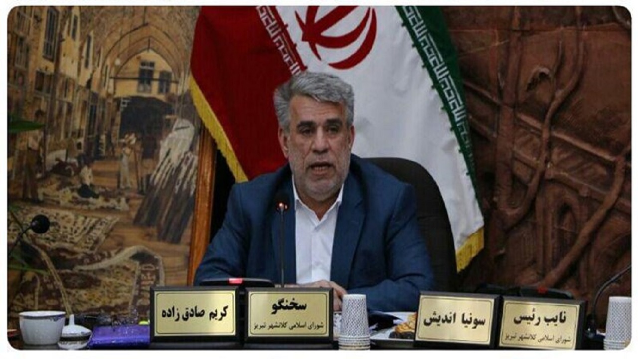 در بدنه شهرداری ومدیران شهرداری انگیزه‌ای برای رفع مشکلات شهروندان وجود ندارد