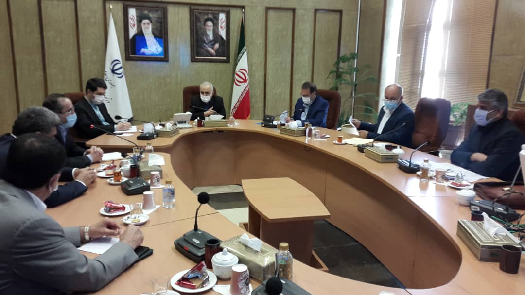 موافقت وزیر اقتصاد با رفع بخشی از مشکلات بنگاه‌های اقتصادی
