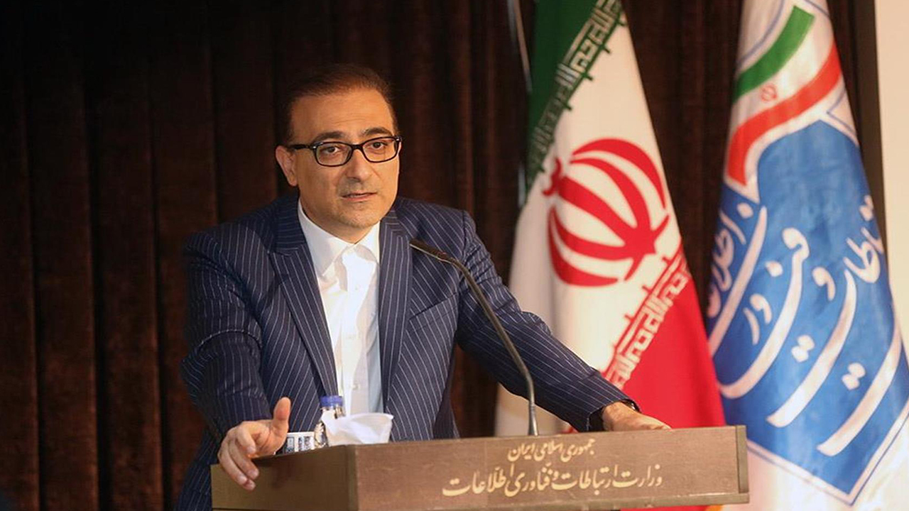 تبریک توئیتری مدیر روابط عمومی وزارت ارتباطات به مناسب ورود فناوری 5G