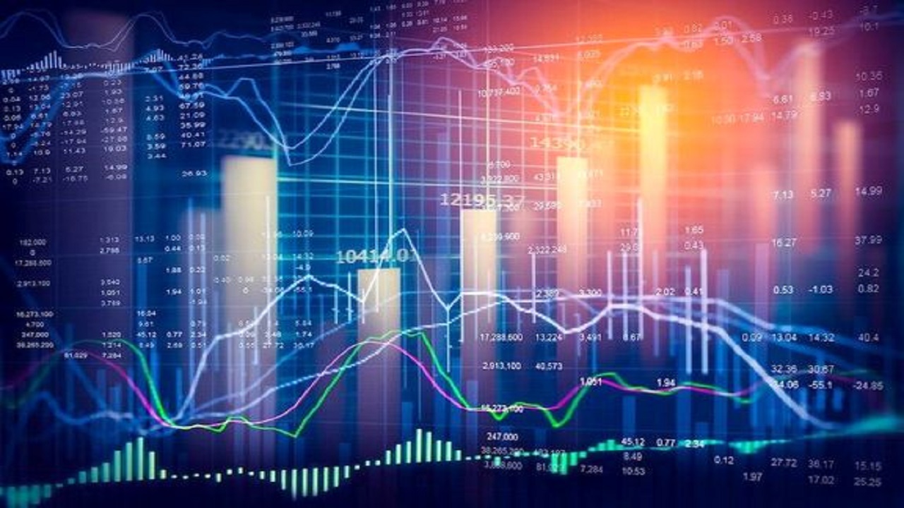 چرا نرخ ارز و طلا کاهش یافت؟/ قیمت دلار همچنان کاهشی و طلا در ثبات