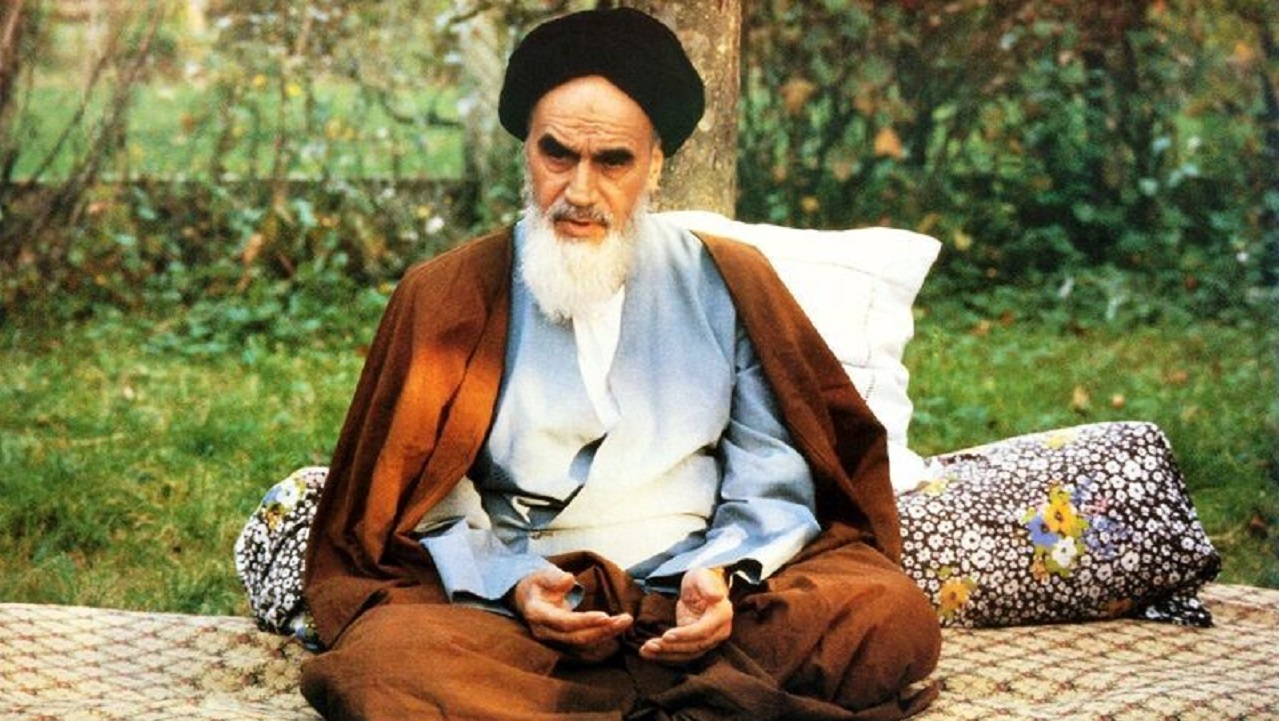 احساس شرمندگی امام خمینی (ره) در برابر جوانان عاشق شهادت