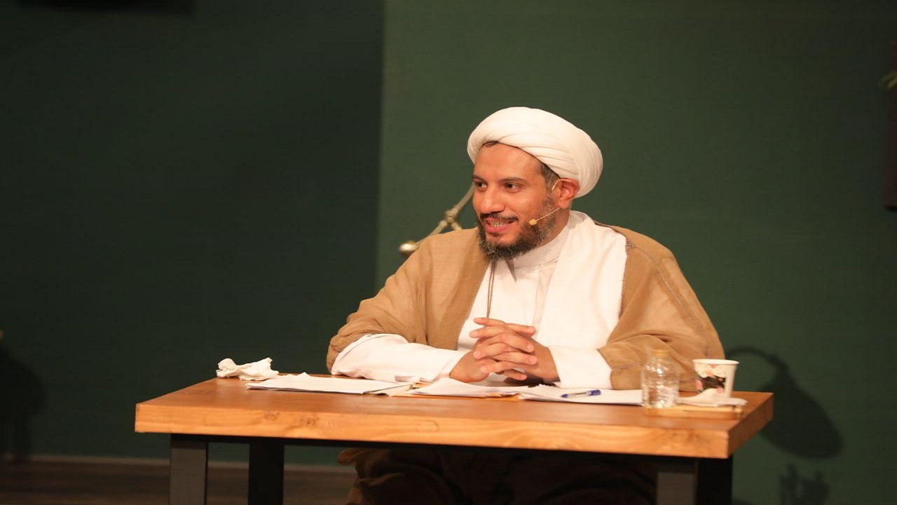 در اسلام پیروی مبتنی است بر عقل و محبت/ یأس از رحمت الهی، گناه است