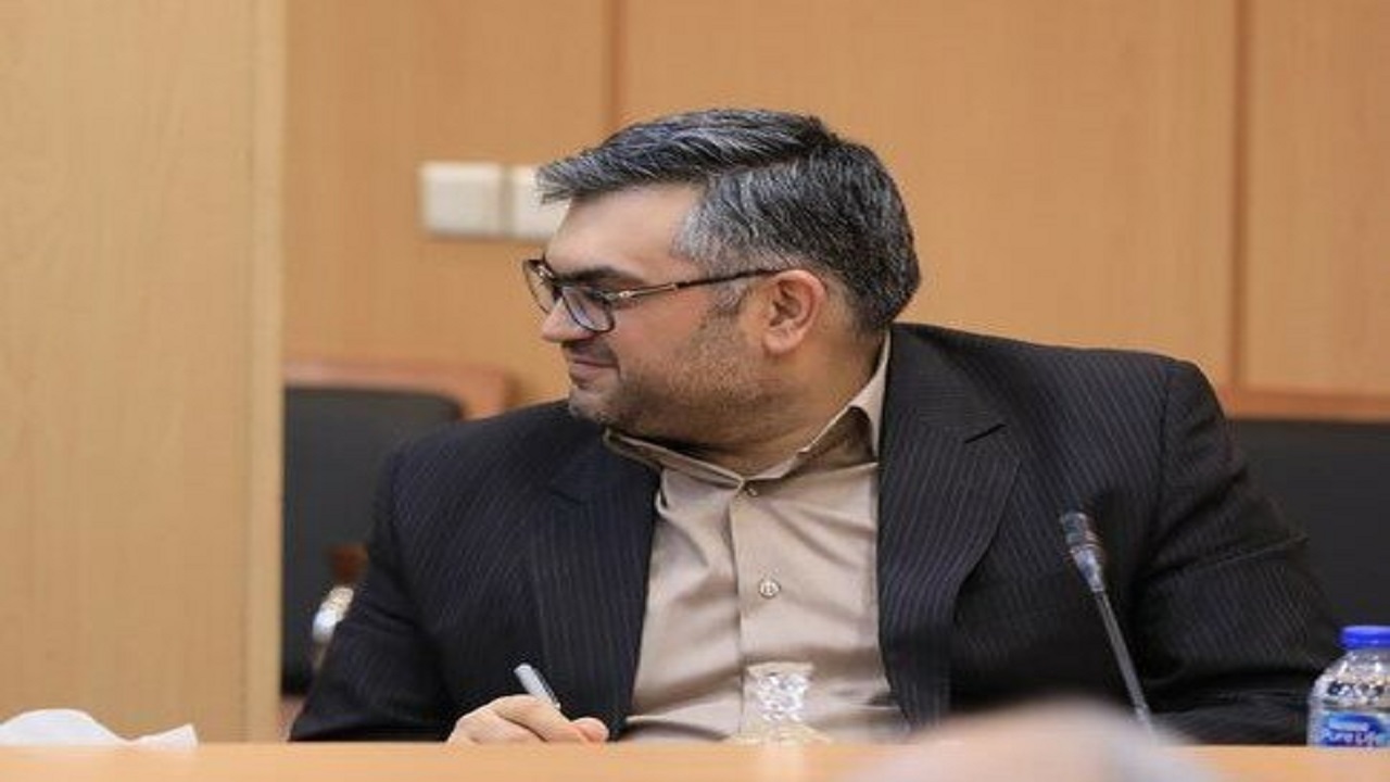 مردم در گیر هیجانات بازار نشوند / عدم  تاثیر ETF جدید روی قیمت سهام شرکت ها