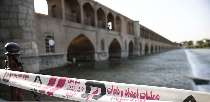 مرگ در سی و سه پل؛ خفگی یا برق گرفتگی؟