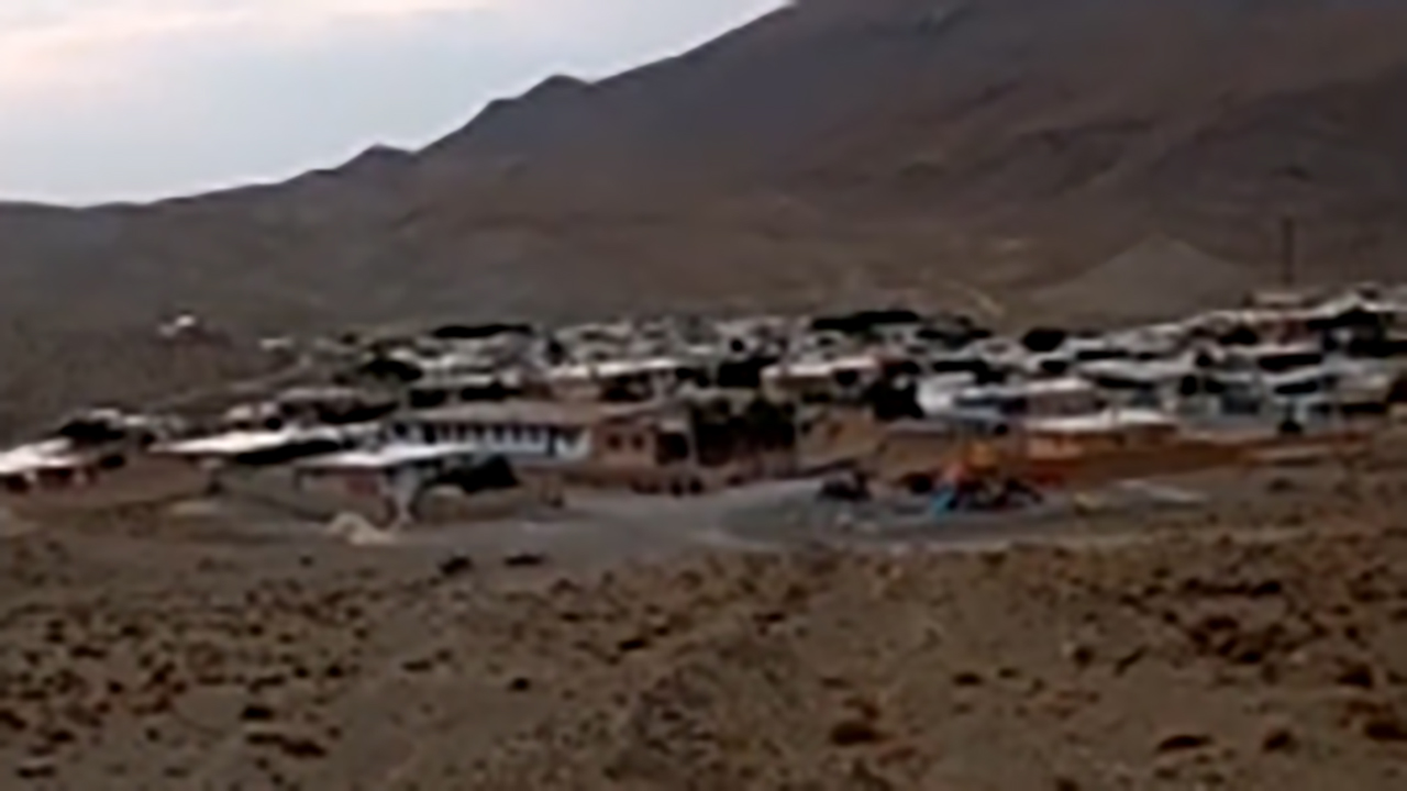 گلایه از نداشتن آب شرب در روستای گلدره + فیلم