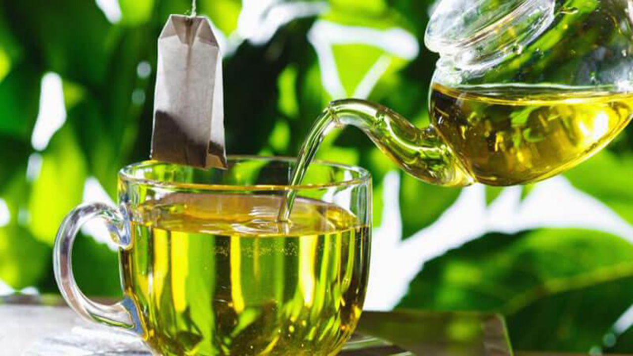 اثر چای سبز بر سلامت دهان و دندان