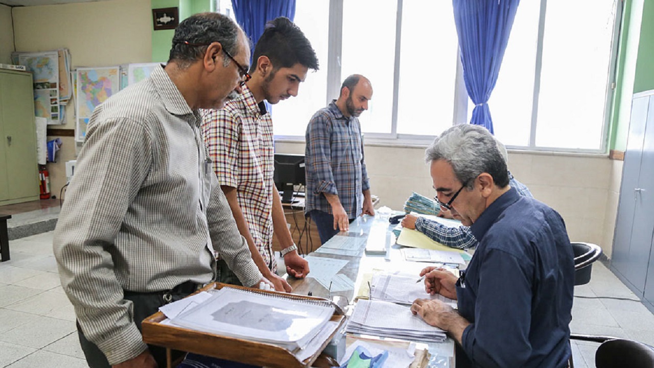 ثبت نام بیش از ۶۶ هزار دانش آموز مدارس ناحیه یک اهواز در سامانه «سناد»