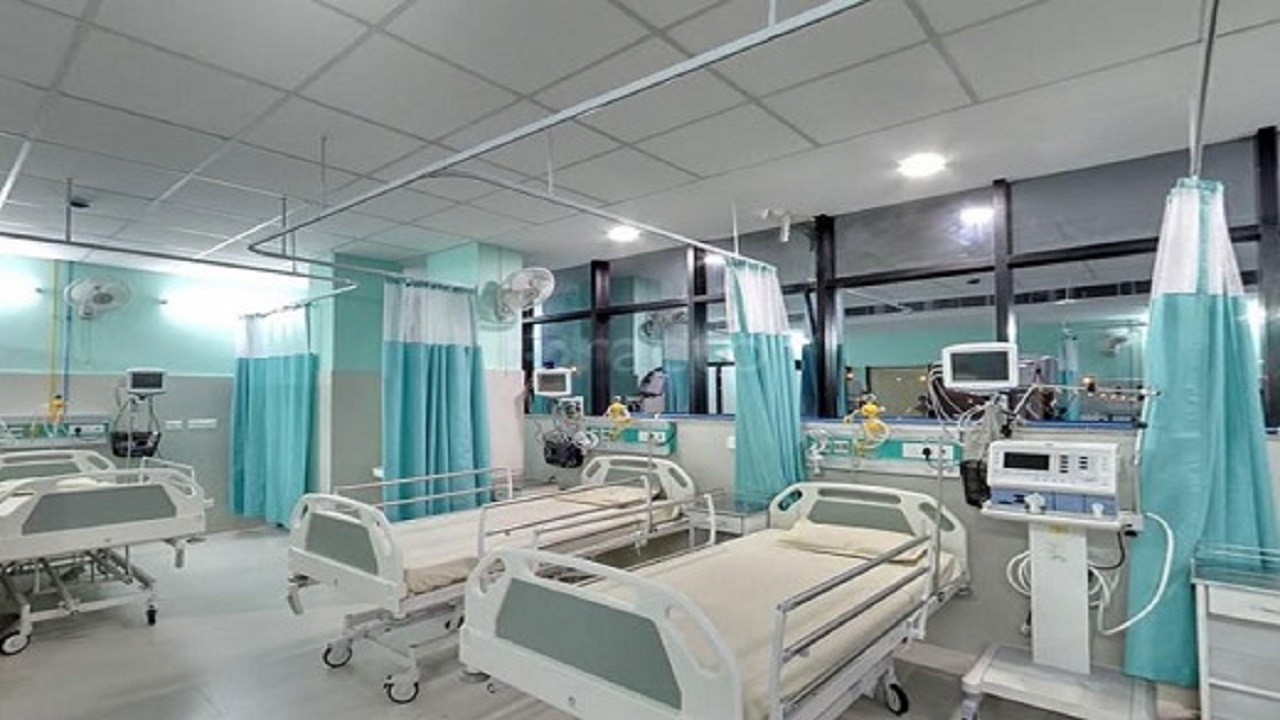 ساخت بیمارستان فوق تخصصی نیاز بندر ماهشهر است