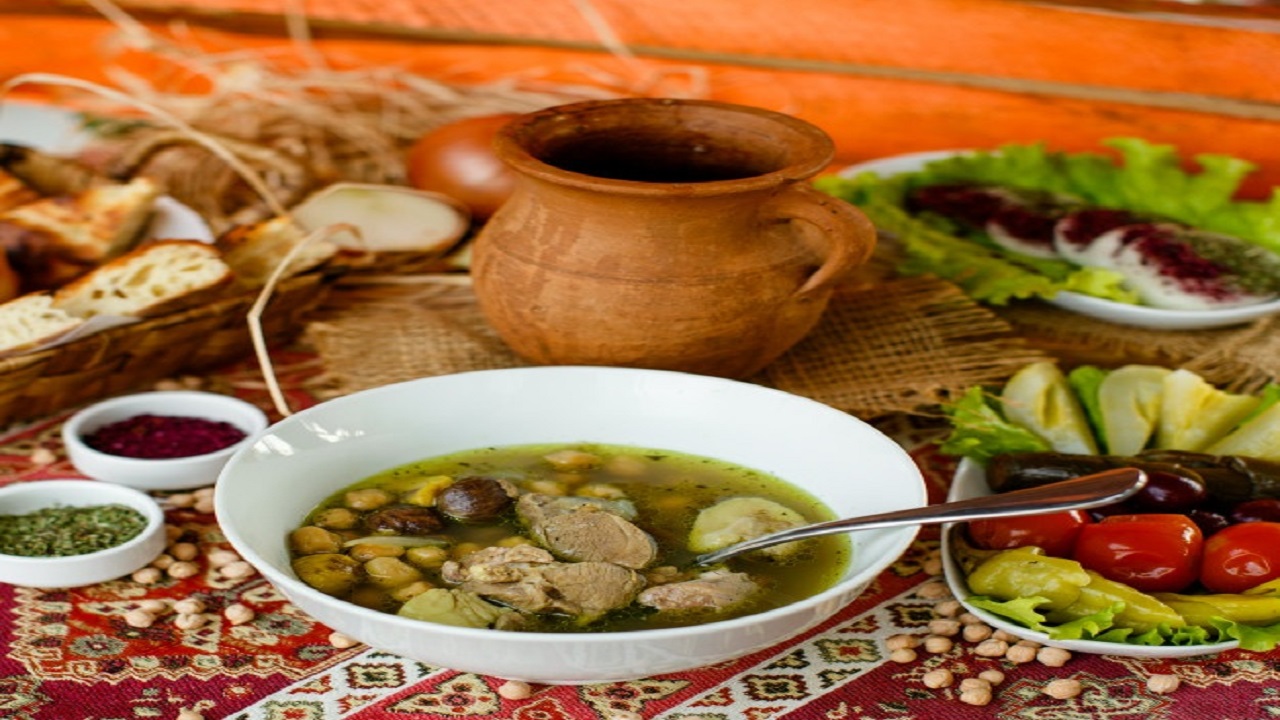 طرز تهیه آبگوشت بزباش + فوت و فن‌ها