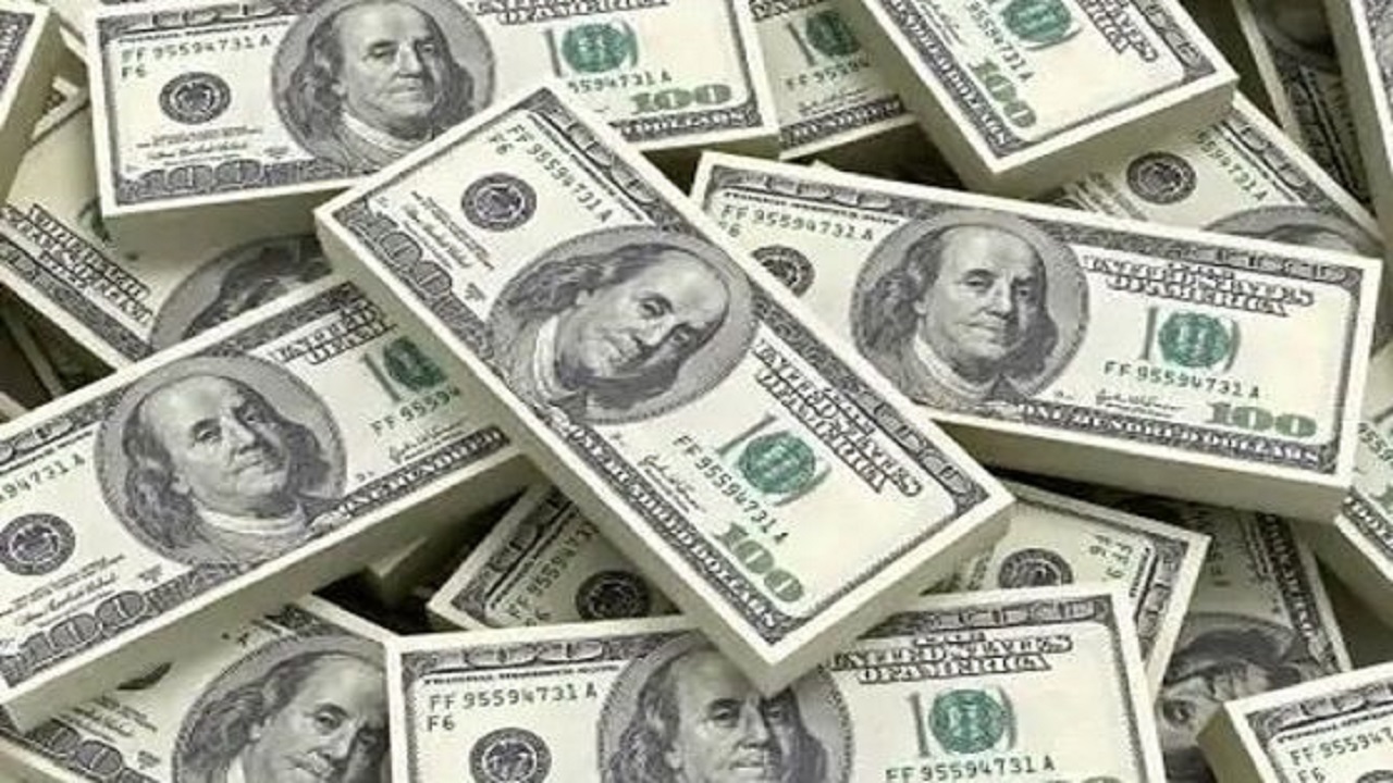 نرخ ارز آزاد در ۲۲ مرداد؛ دلار و یورو بیش از ۳۰۰ تومان افزایش یافت