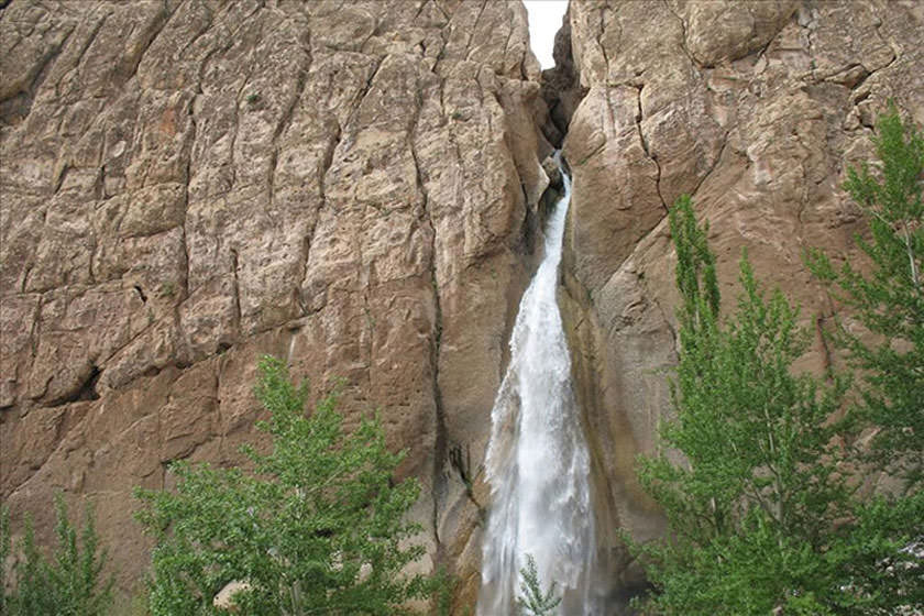 عروس دنا، بهترین مقصد سفر برای عاشقان طبیعت