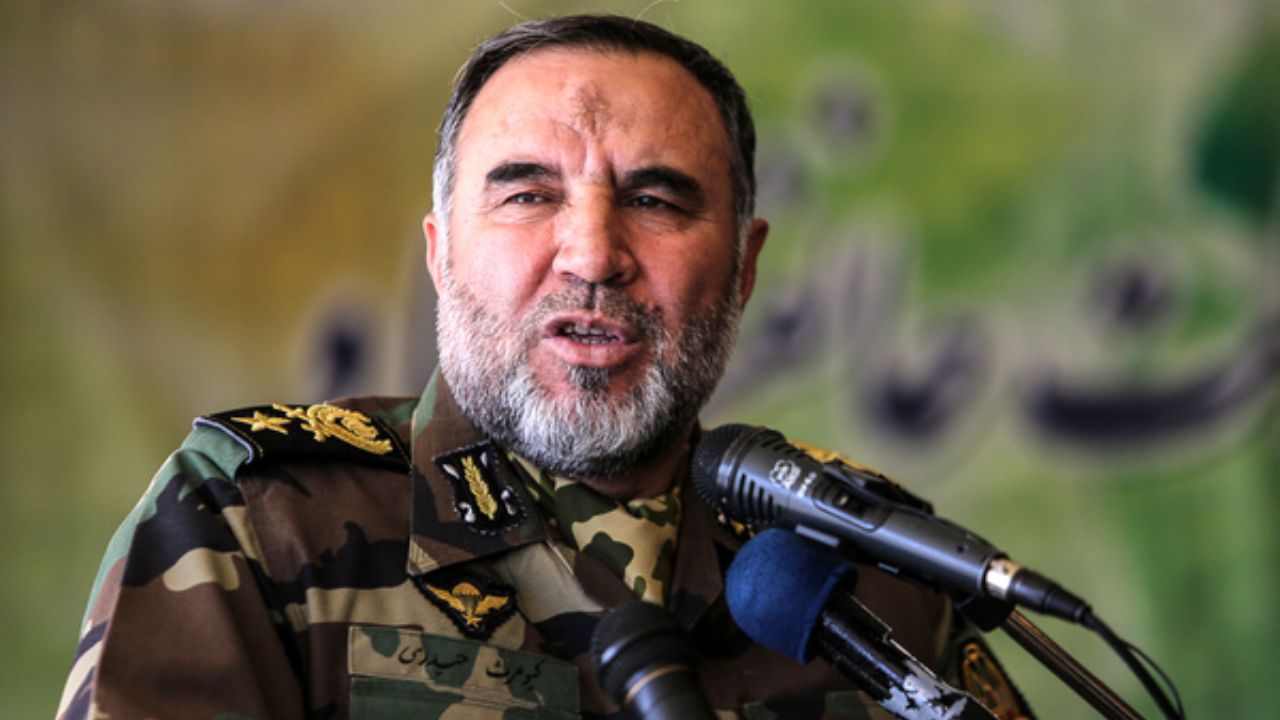 استکبار جهانی باید منطقه را ترک کند
