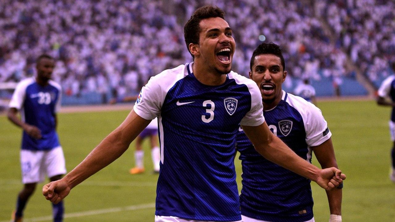 ستاره الهلال در آستانه جدایی
