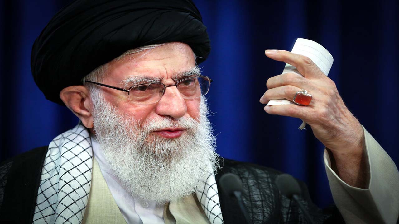 مردی که رهبر انقلاب او را «اُعجوبه» نامیدند + تصاویر