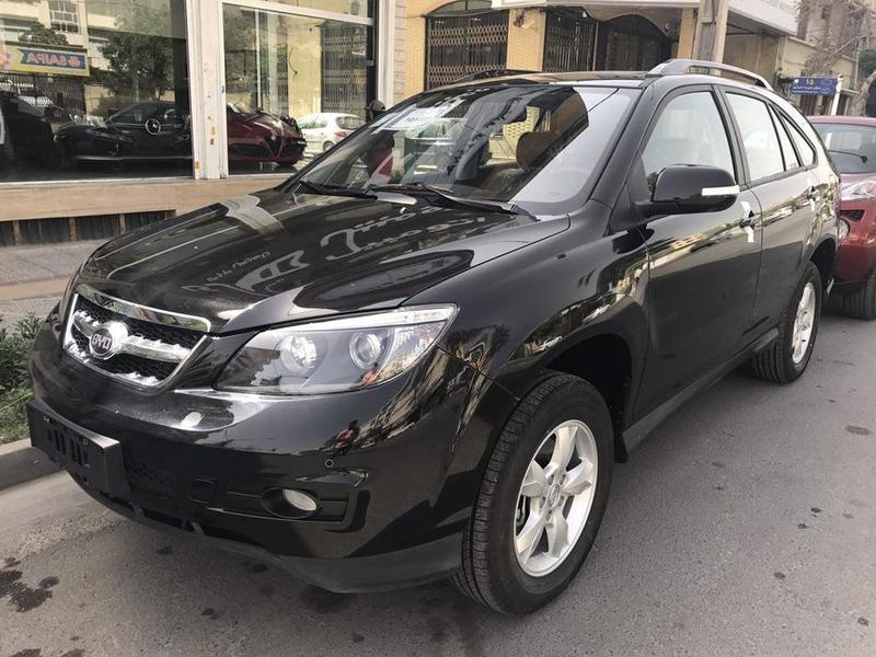   BYD S6  