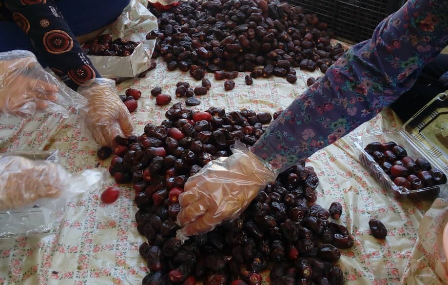 سوغاتی شیرین در اوج گرما