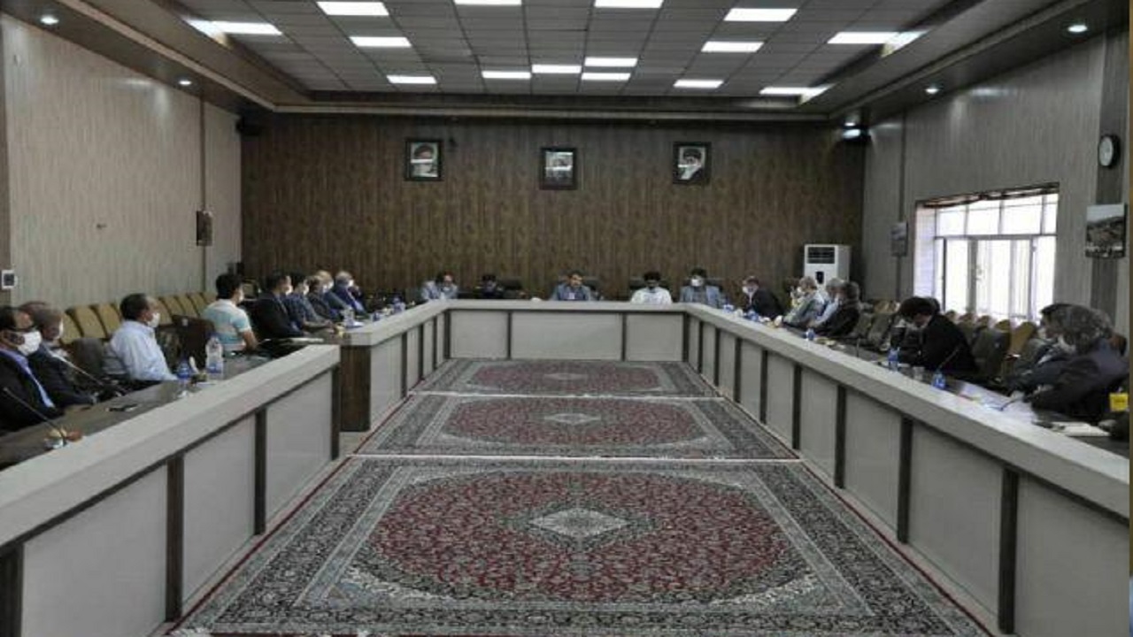 کمک ۵۰۰ میلیون ریالی خیران آوجی به نیازمندان