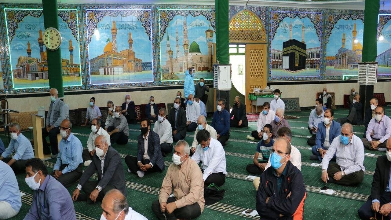 خانواده کانون بنیادین جامعه است