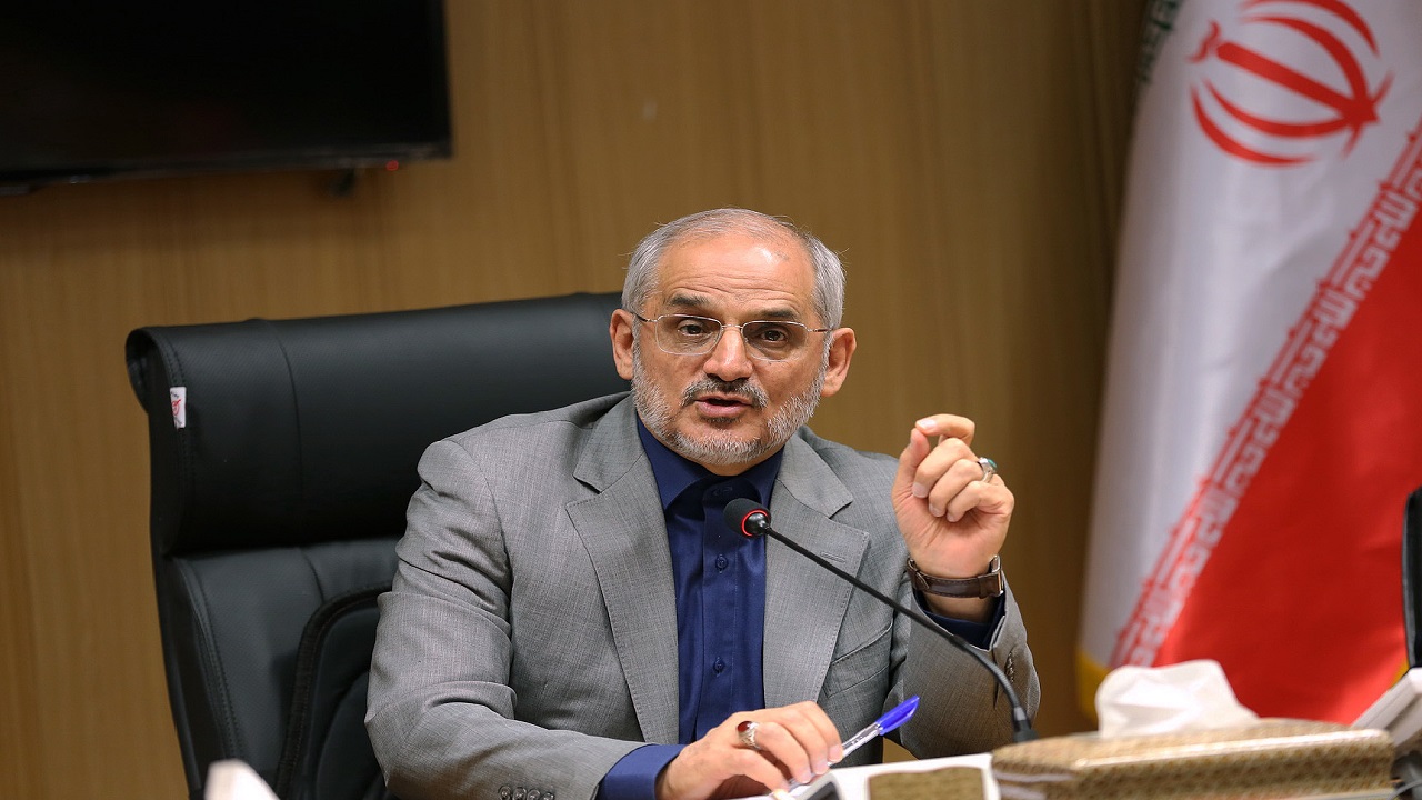 حمایت از بازنشستگان را وظیفه خود می‌دانیم