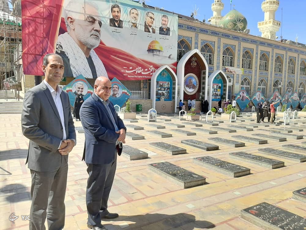 حضور مدیر روابط&zwnj;عمومی سازمان لیگ فوتبال بر سر مزار سردار دل&zwnj;ها