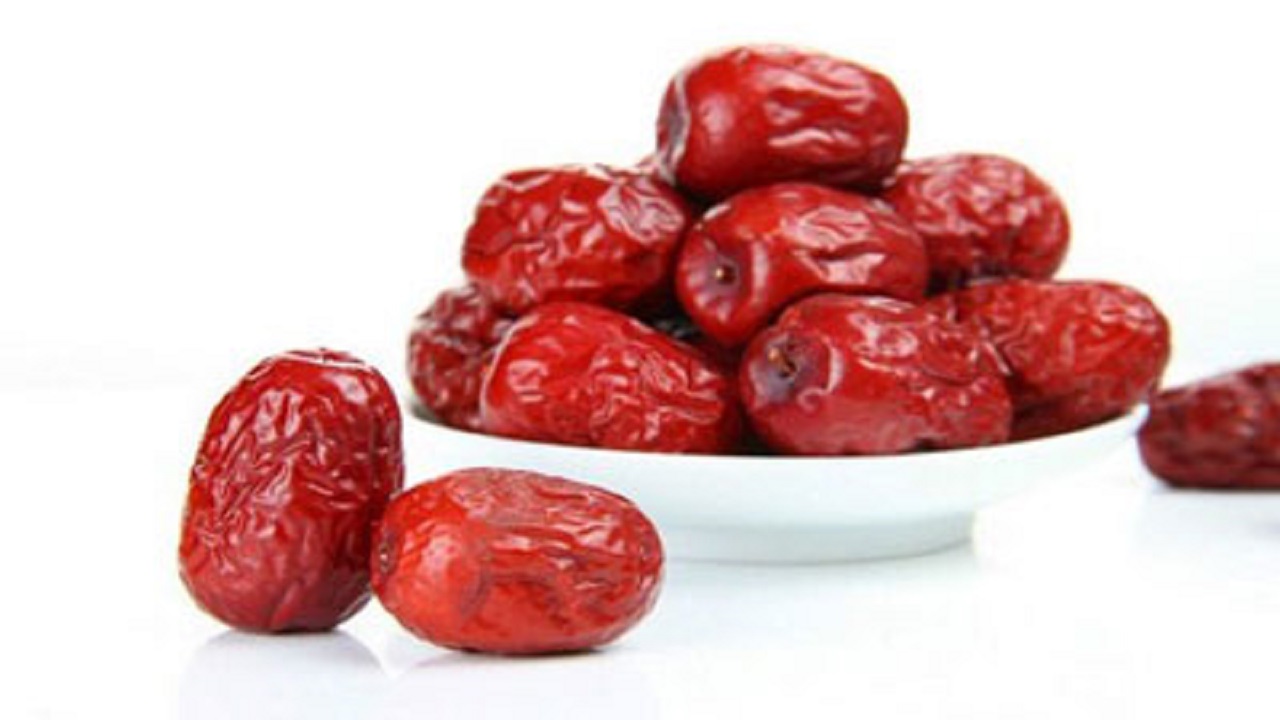 پیش بینی برداشت ۳ هزار و ۷۰۰ تنی عناب خشک در خوسف