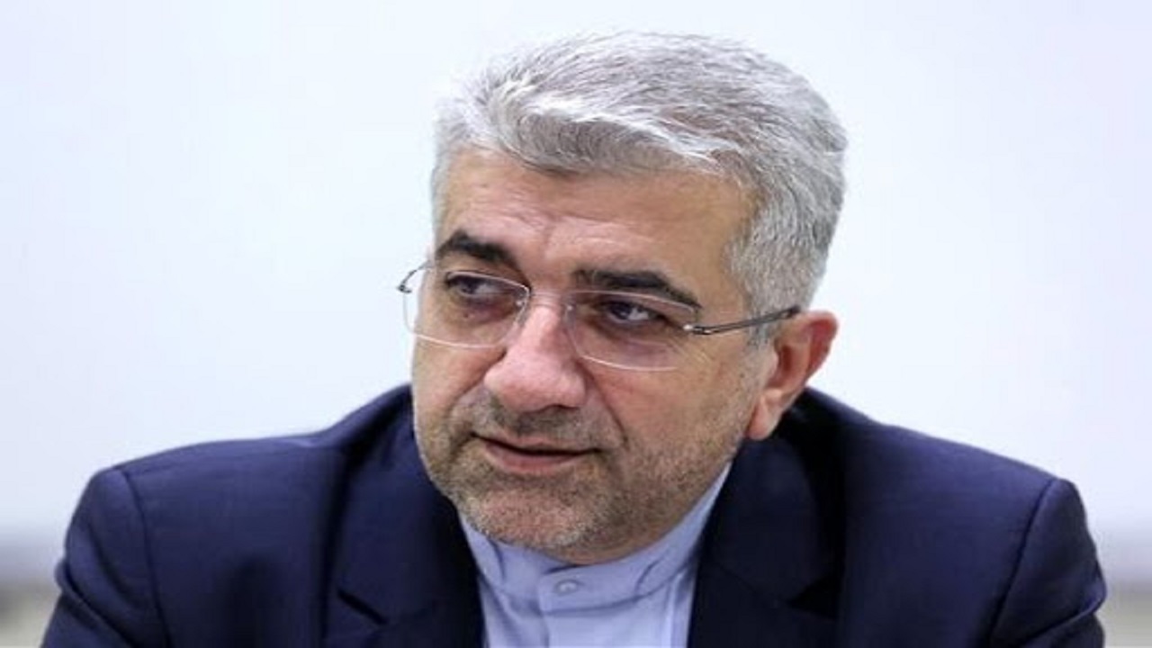 ما داغ کاهش تولید انرژی را بر دل تحریم کنندگان می‌گذاریم