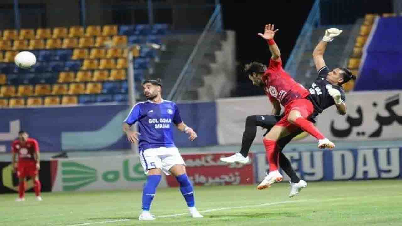 گل گهر در خانه متوقف شد