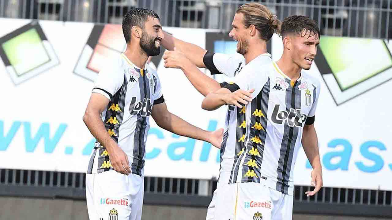 اولین گل شارلروا به اوستنده