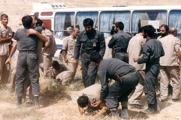 بازگشت آزادگان