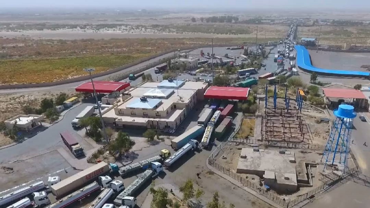 تردد در پایانه مرزی میلک به روال عادی درجریان است