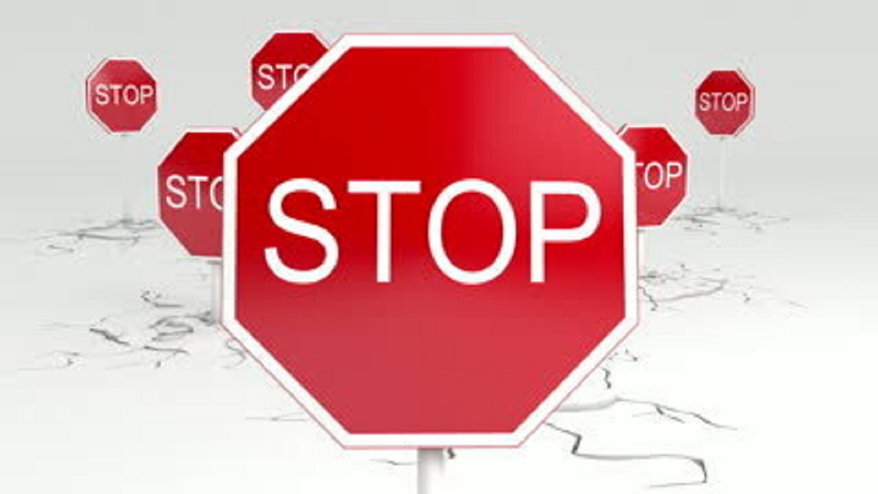 توقف نماد معاملاتی دو بانک و ۲۴ شرکت بورسی