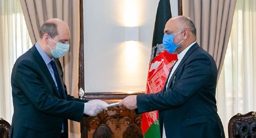 گفتگوی سفیر روسیه در کابل با «اتمر» درباره آخرین تحولات روند صلح