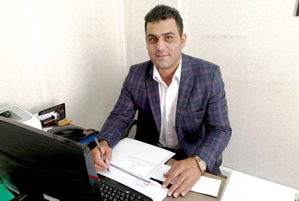 /مصاحبه اضافه شود/رکابزن تاریخ ساز کوهستان، قید ۳ دوچرخه خود را زد!