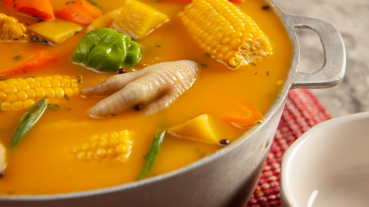 آموزش آشپزی؛ از قیمه شاه عباسی و سوپ پای مرغ تا خوراک بادمجان ژاپنی + تصاویر