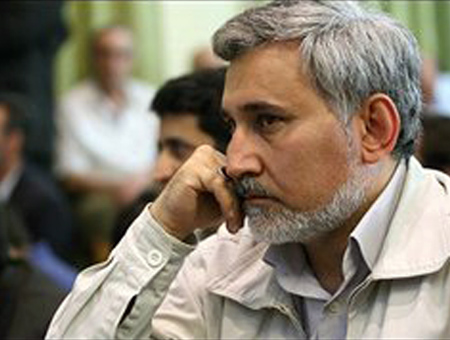 حضور احمدی نژاد در انتخابات ۱۴۰۰؛ از شایعه تا واقعیت