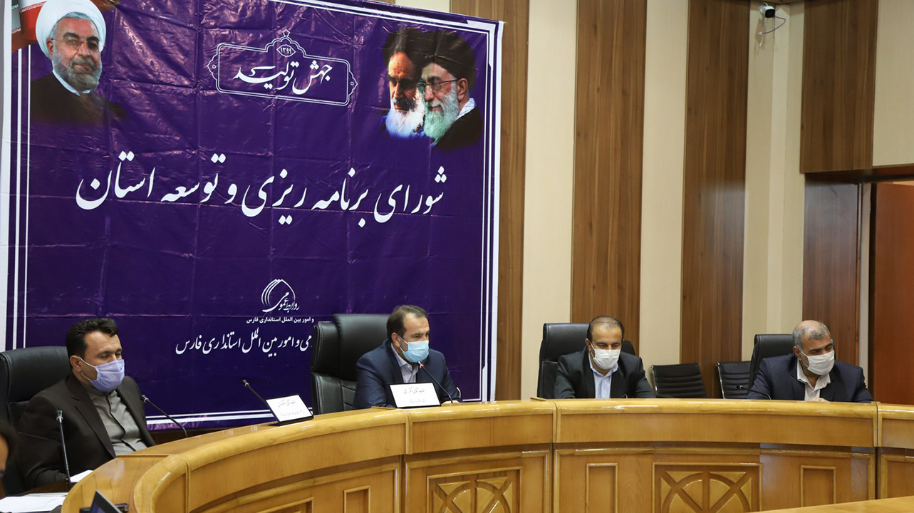 جذب اعتبارات ملی هر دستگاه باید بیشتر از میانگین کشوری باشد